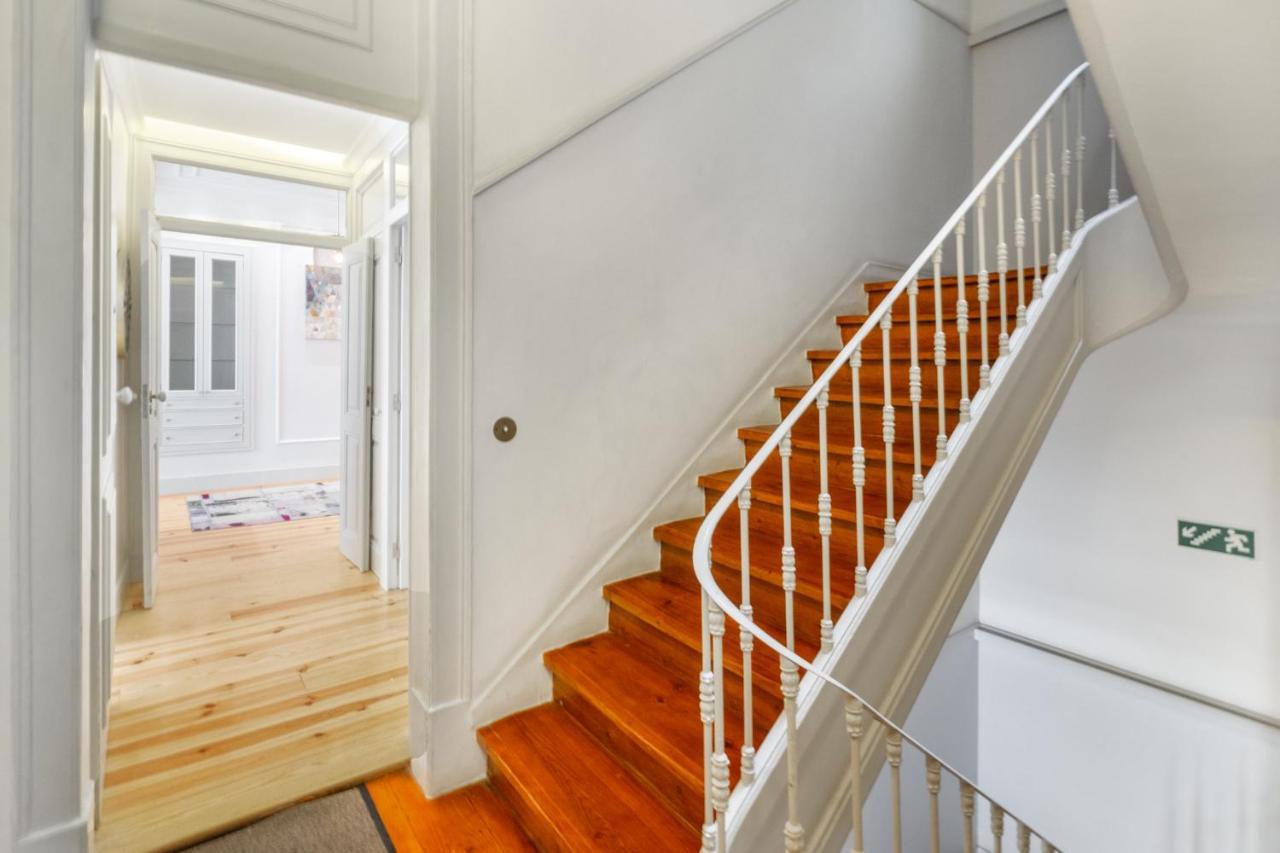 Whome Luxury Stay In Prime Location W/ Ac, Lift & Private Patio Lisboa 外观 照片