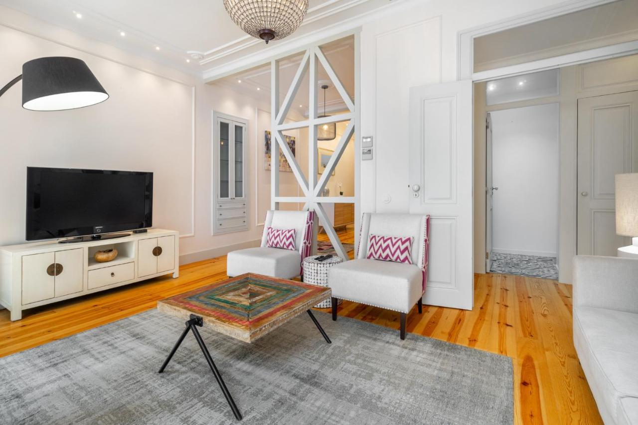 Whome Luxury Stay In Prime Location W/ Ac, Lift & Private Patio Lisboa 外观 照片
